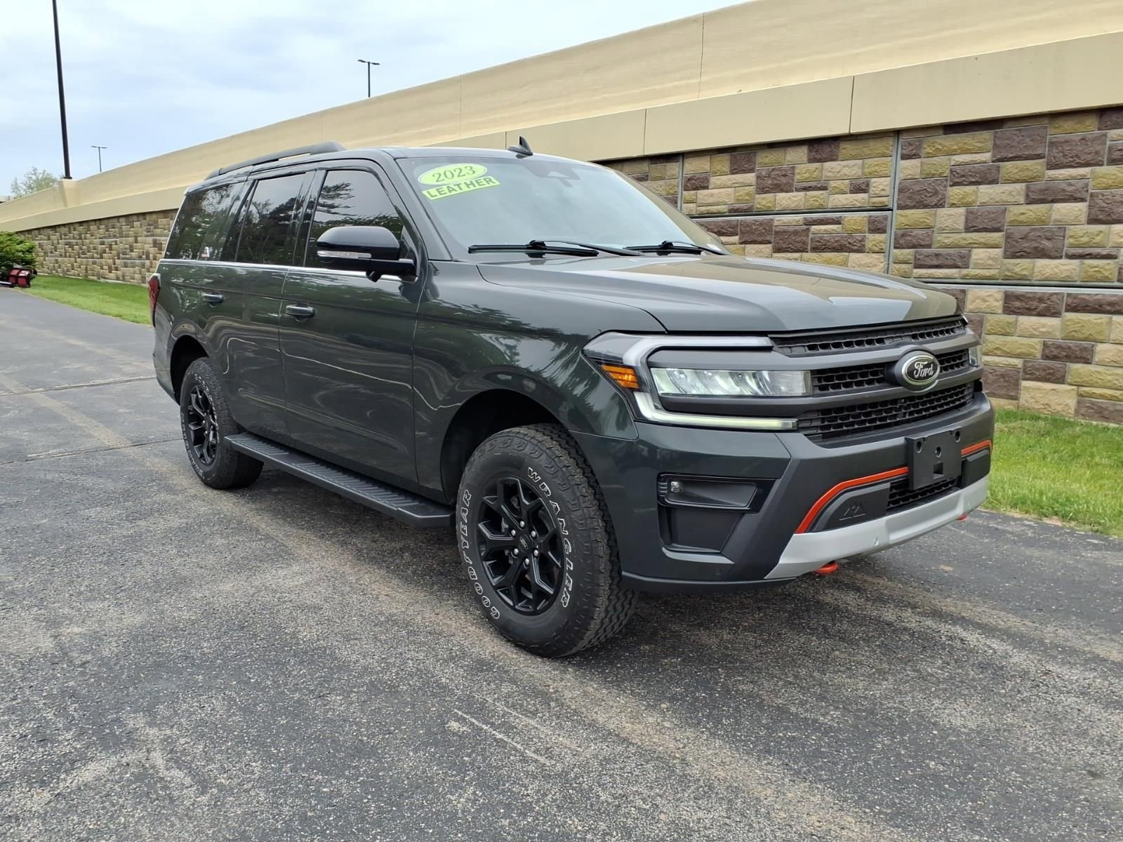 Used 2023 Ford Expedition Timberline AWD/4WD image 2