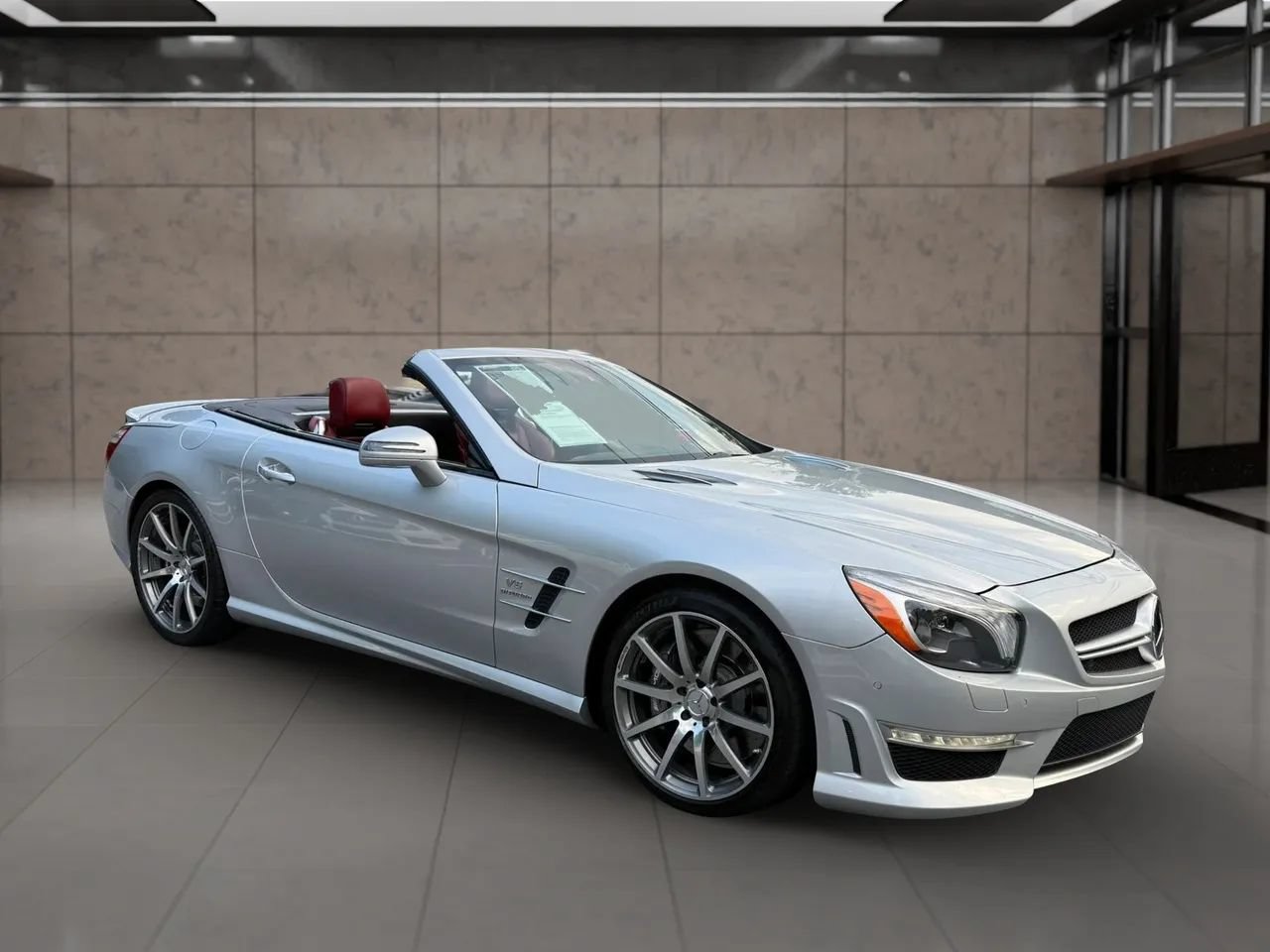 Used 2013 Mercedes-Benz SL 63 AMG w/ Premium Pkg image 27