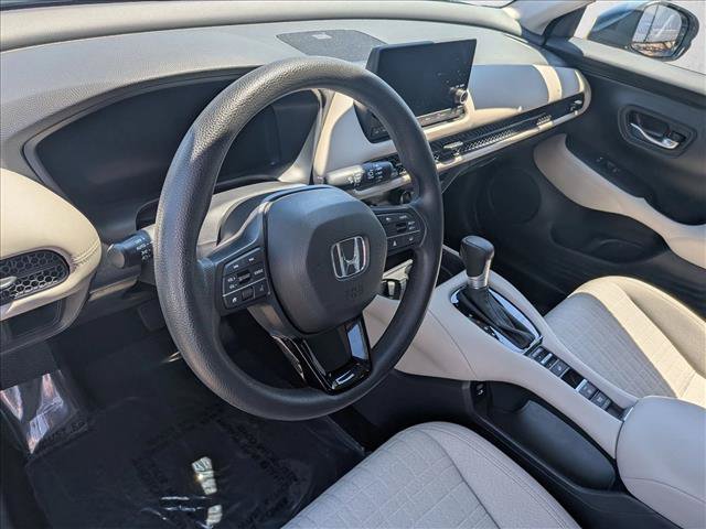 Certified 2025 Honda HR-V LX image 10