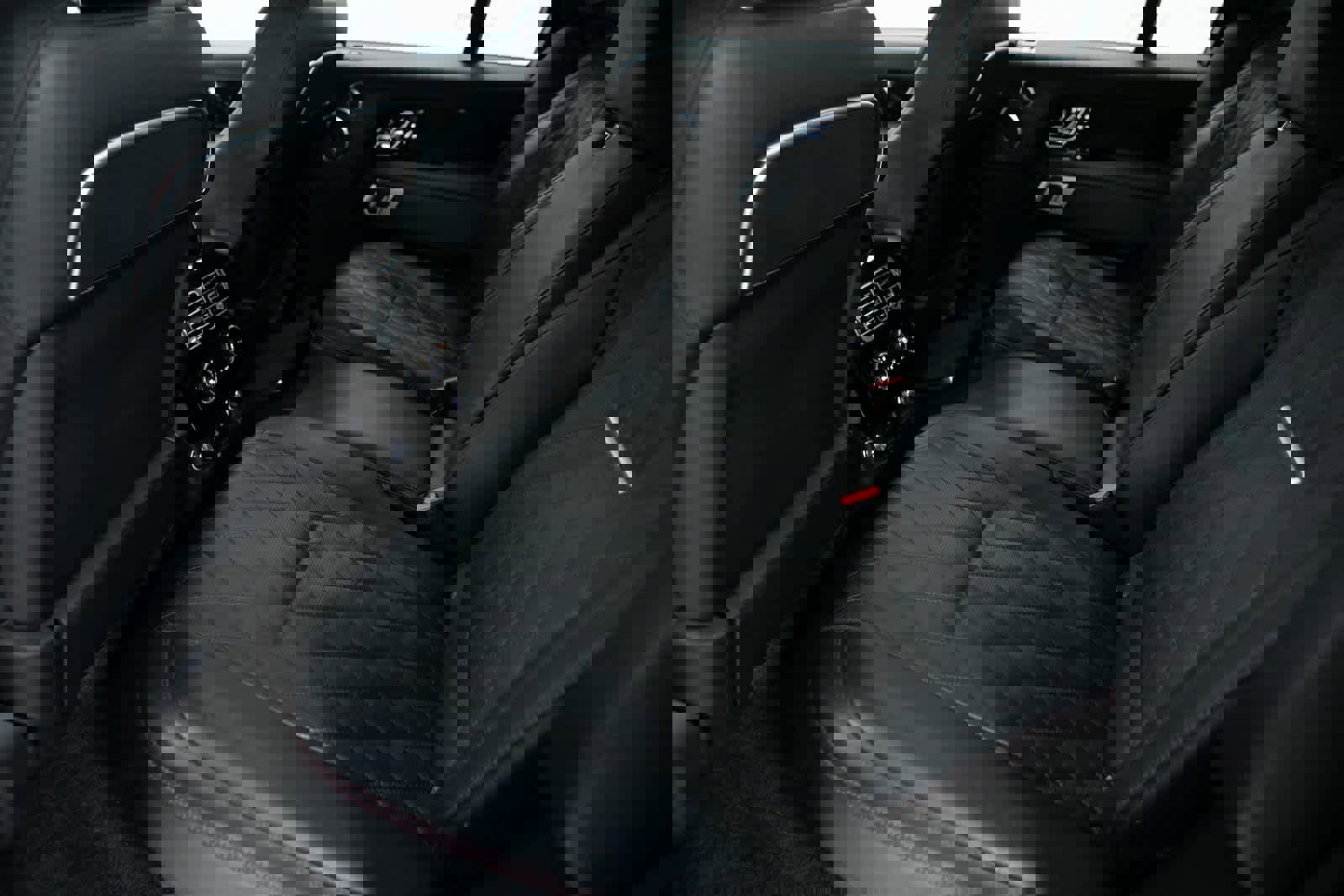 Used 2021 Land Rover Range Rover SV Autobiography Dynamic image 25