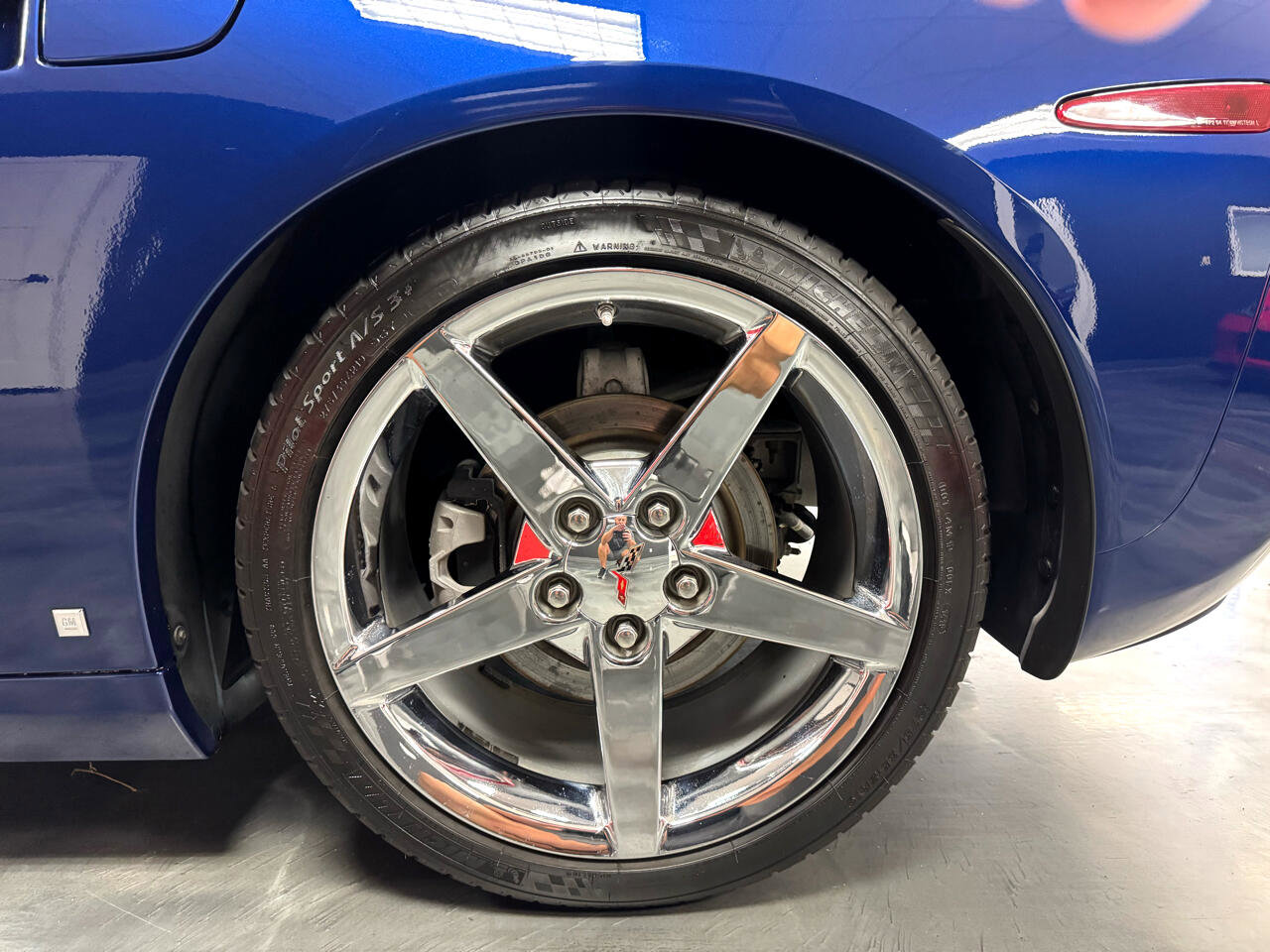 Used 2007 Chevrolet Corvette Coupe image 28