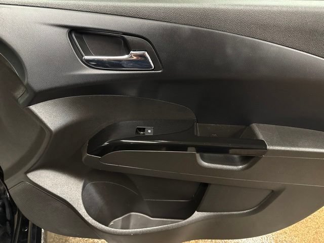 Used 2019 Chevrolet Sonic LT w/ Convenience Package FWD image 24