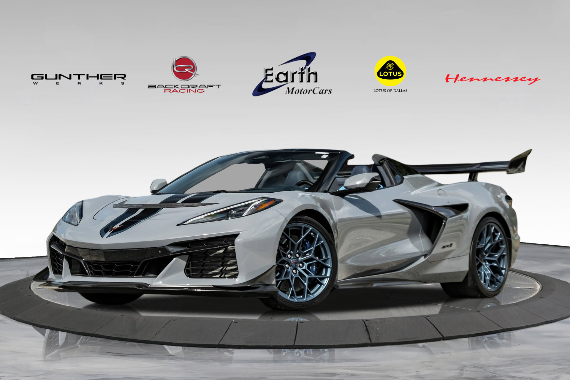 Used 2025 Chevrolet Corvette ZR1 w/ ZR1 Carbon Fiber Aero Package RWD image 1