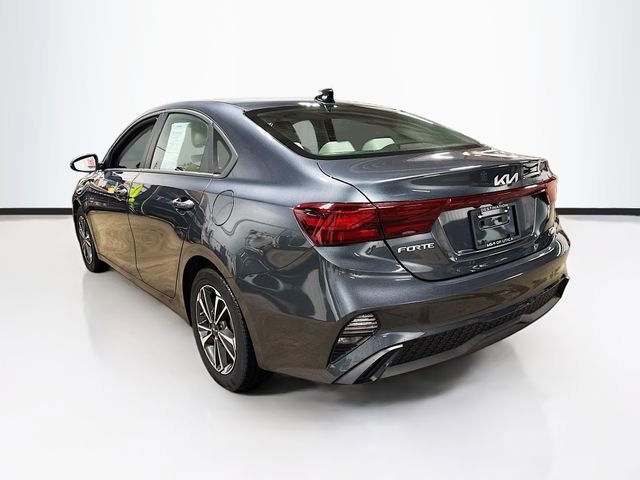 Used 2023 Kia Forte LXS w/ LXS Technology Package FWD image 5