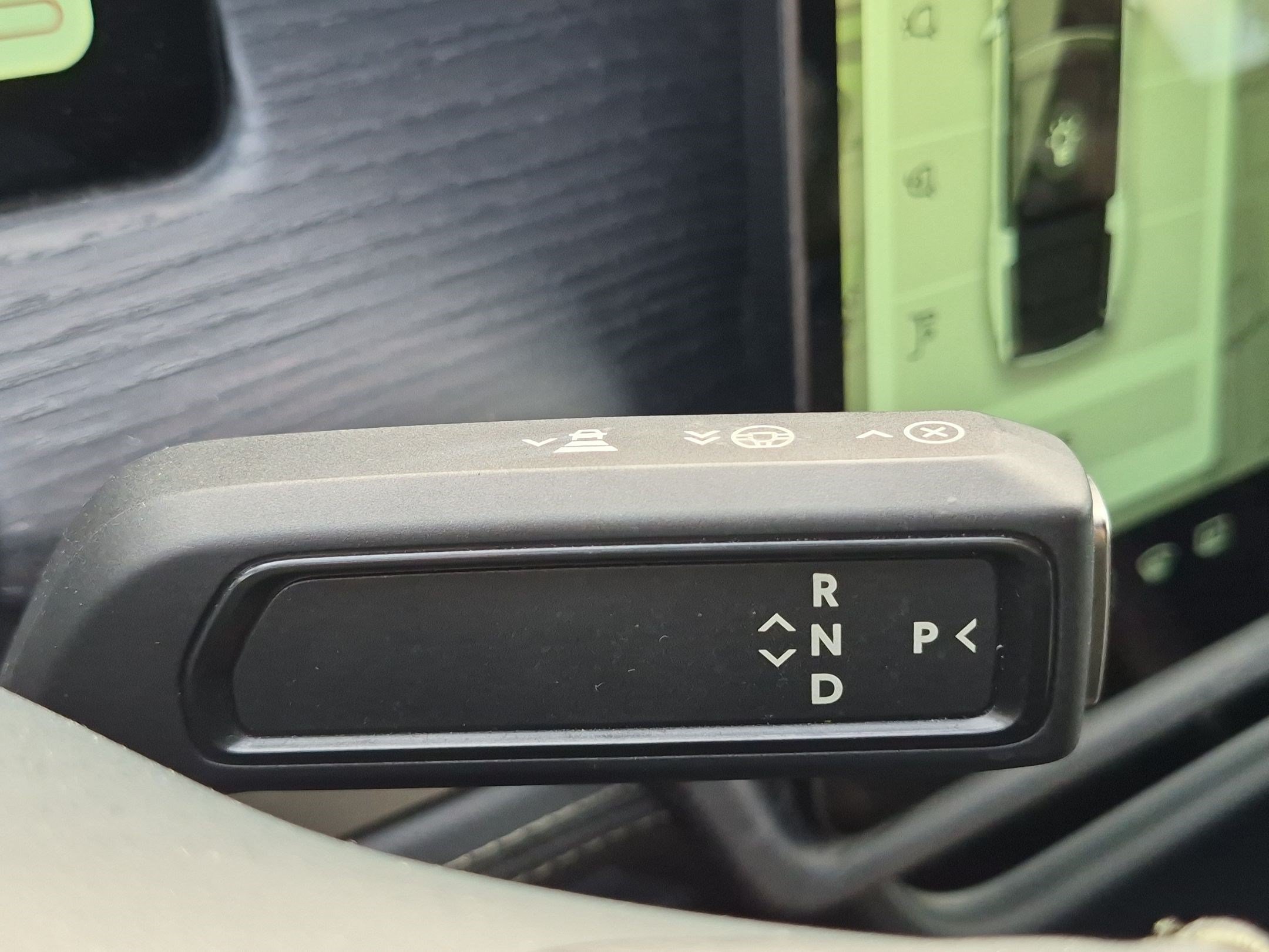 Used 2025 Rivian R1S Adventure AWD/4WD image 26