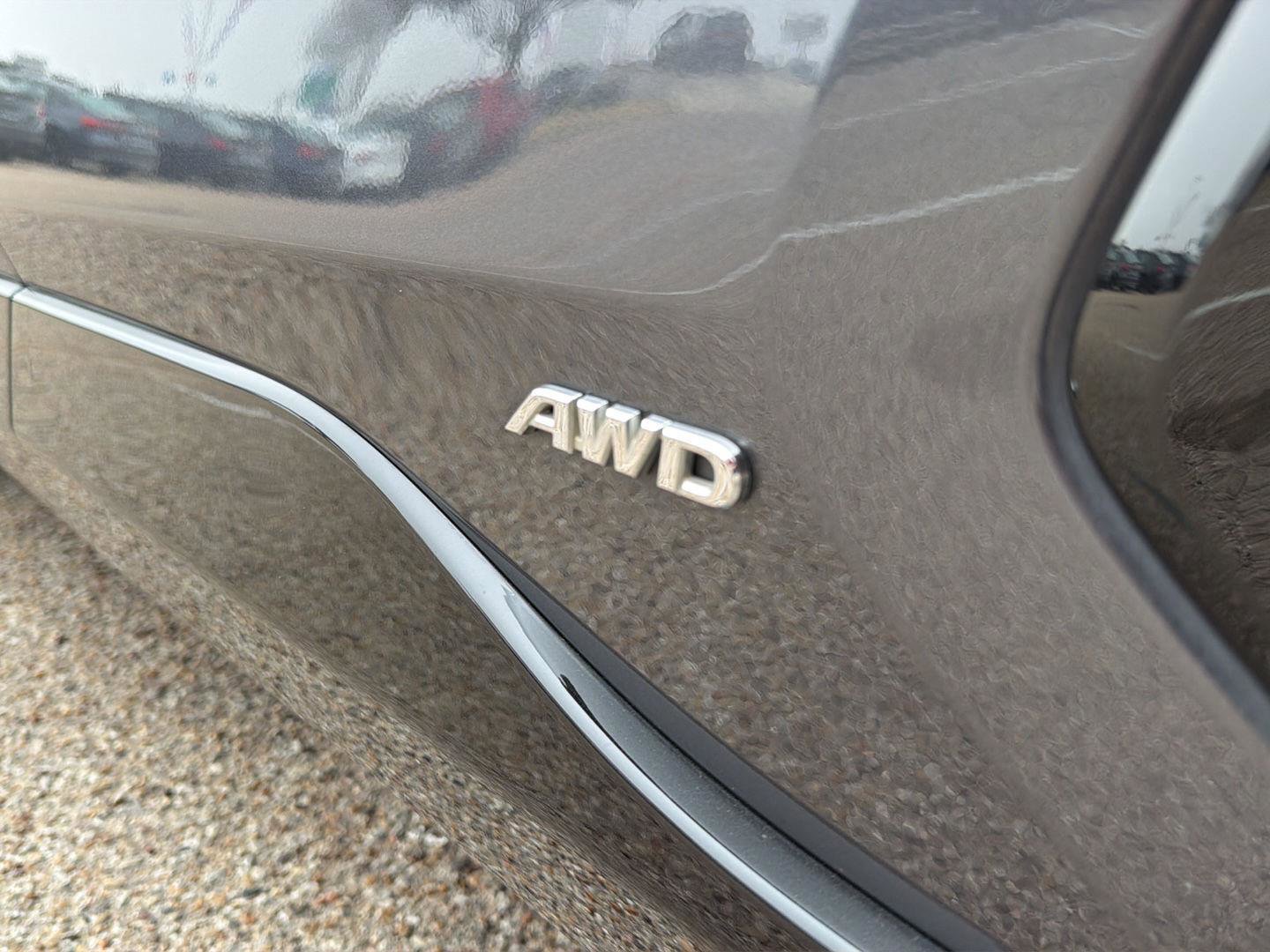 Used 2024 Toyota RAV4 XSE image 8