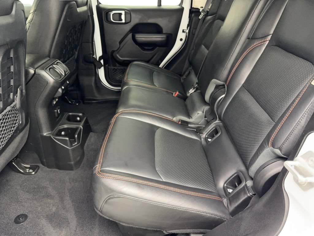 Used 2023 Jeep Gladiator Mojave w/ LED Lighting Group AWD/4WD image 34
