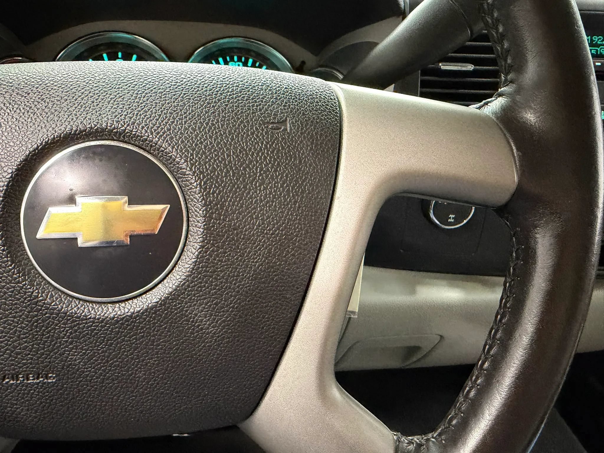 Used 2008 Chevrolet Silverado 1500 LT w/ Power Pack Plus AWD/4WD image 29