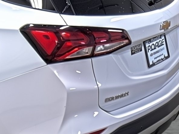 Used 2024 Chevrolet Equinox LT AWD/4WD image 10