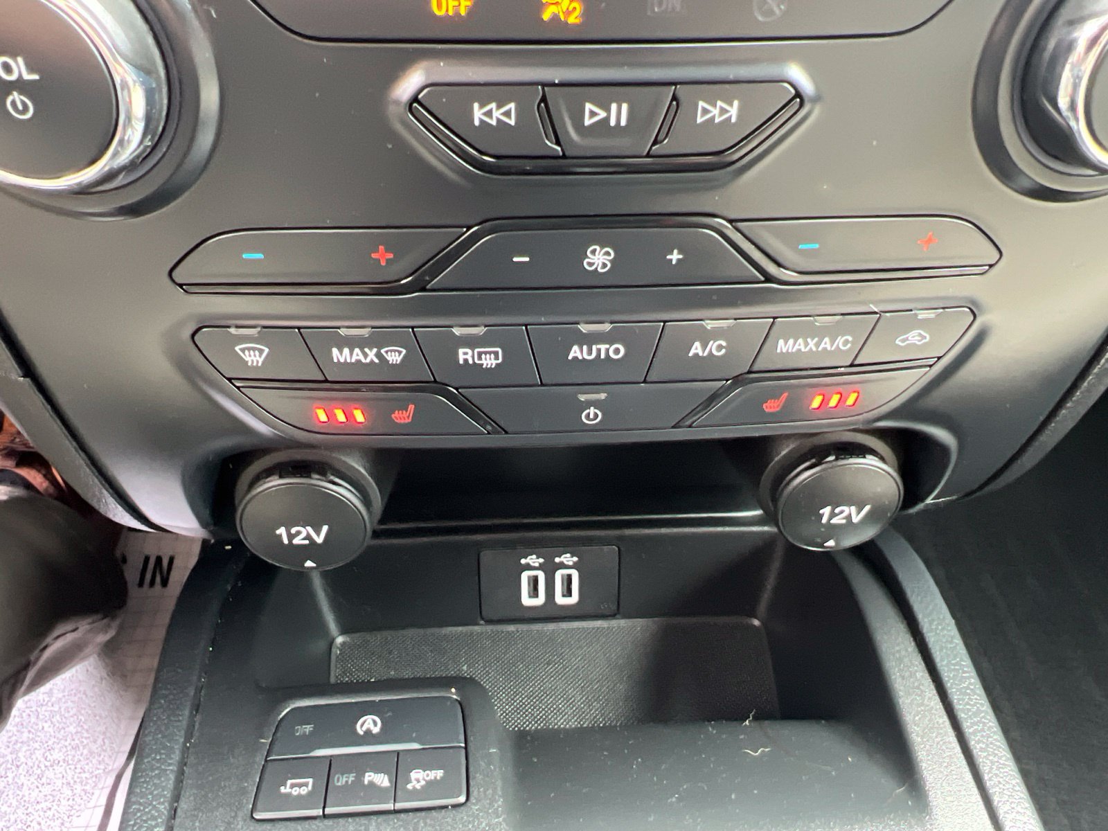 Certified 2022 Ford Ranger Lariat w/ Technology Package AWD/4WD image 23