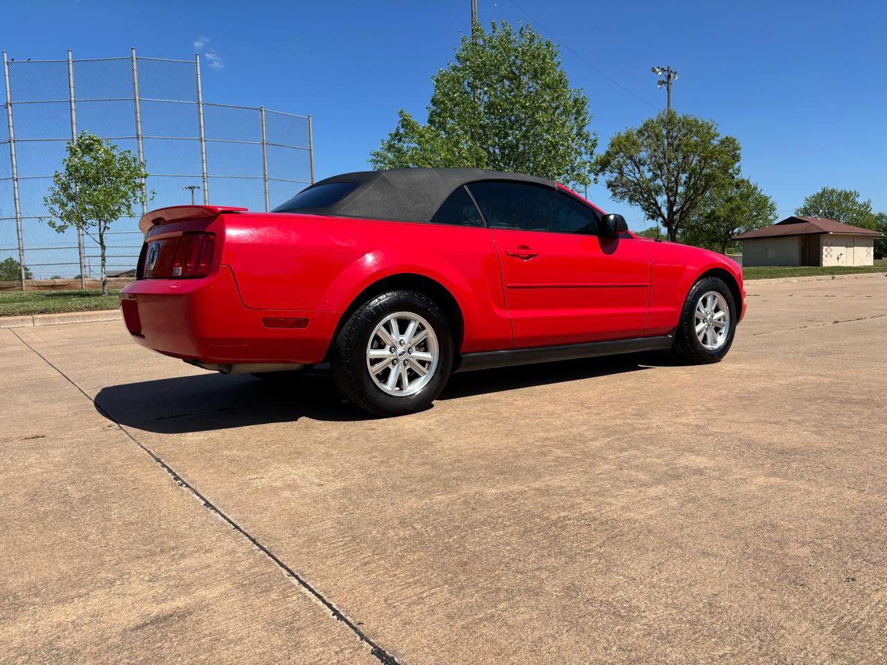 Used 2007 Ford Mustang Premium RWD image 22