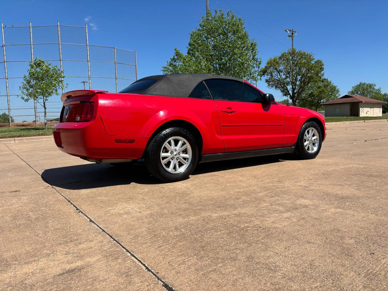 Used 2007 Ford Mustang Premium RWD image 22