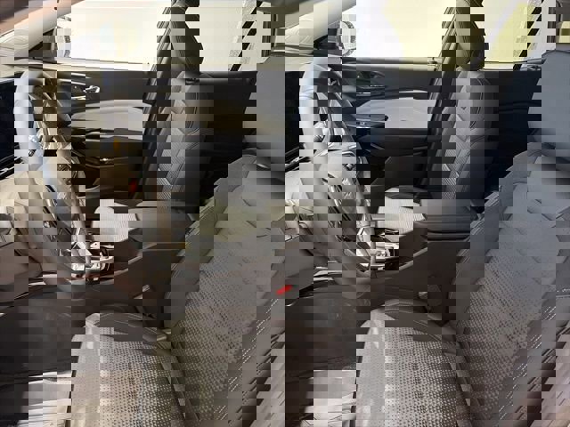 New 2026 Chevrolet Trax LT w/ Driver Confidence Package image 10