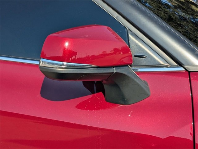 Used 2020 Toyota Highlander XLE image 12