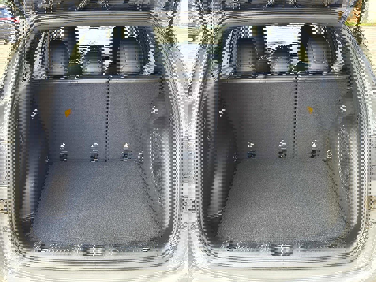 Used 2023 Jeep Compass Altitude w/ Sun and Sound Group image 11