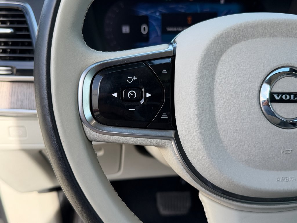 Certified 2024 Volvo XC90 B6 Plus AWD/4WD image 20