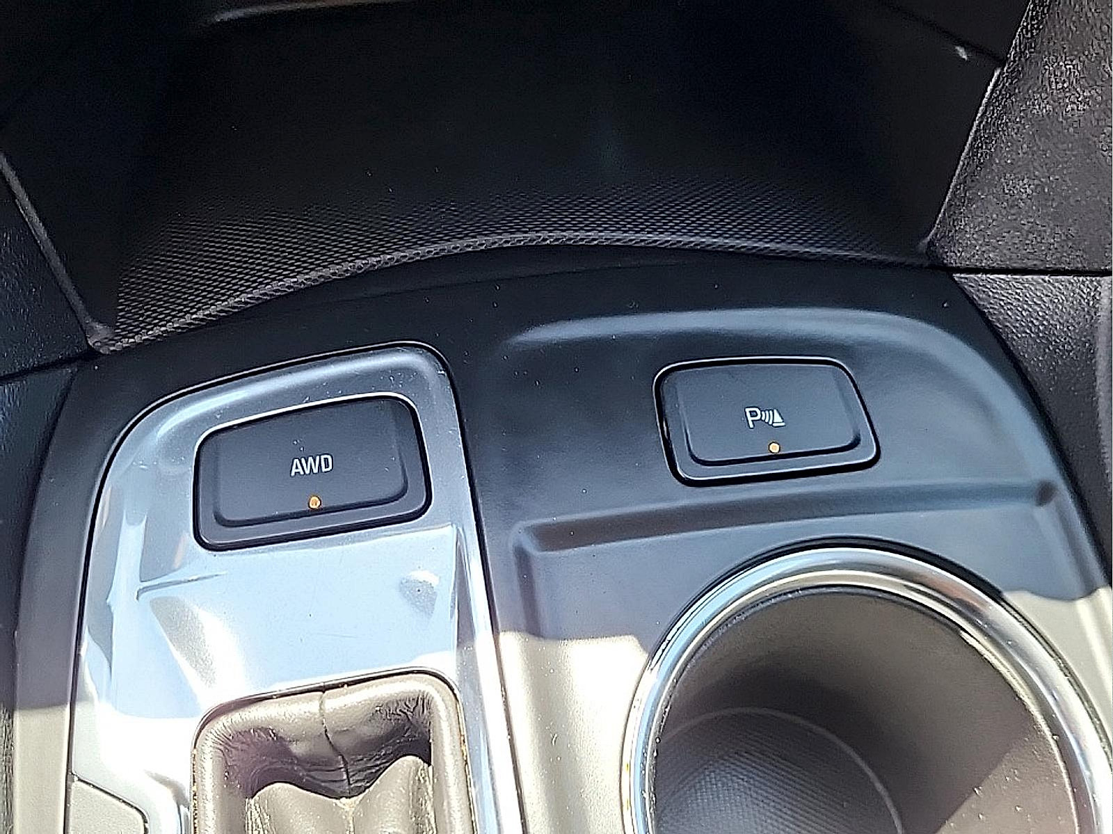 Used 2024 Chevrolet Equinox LT AWD/4WD image 25