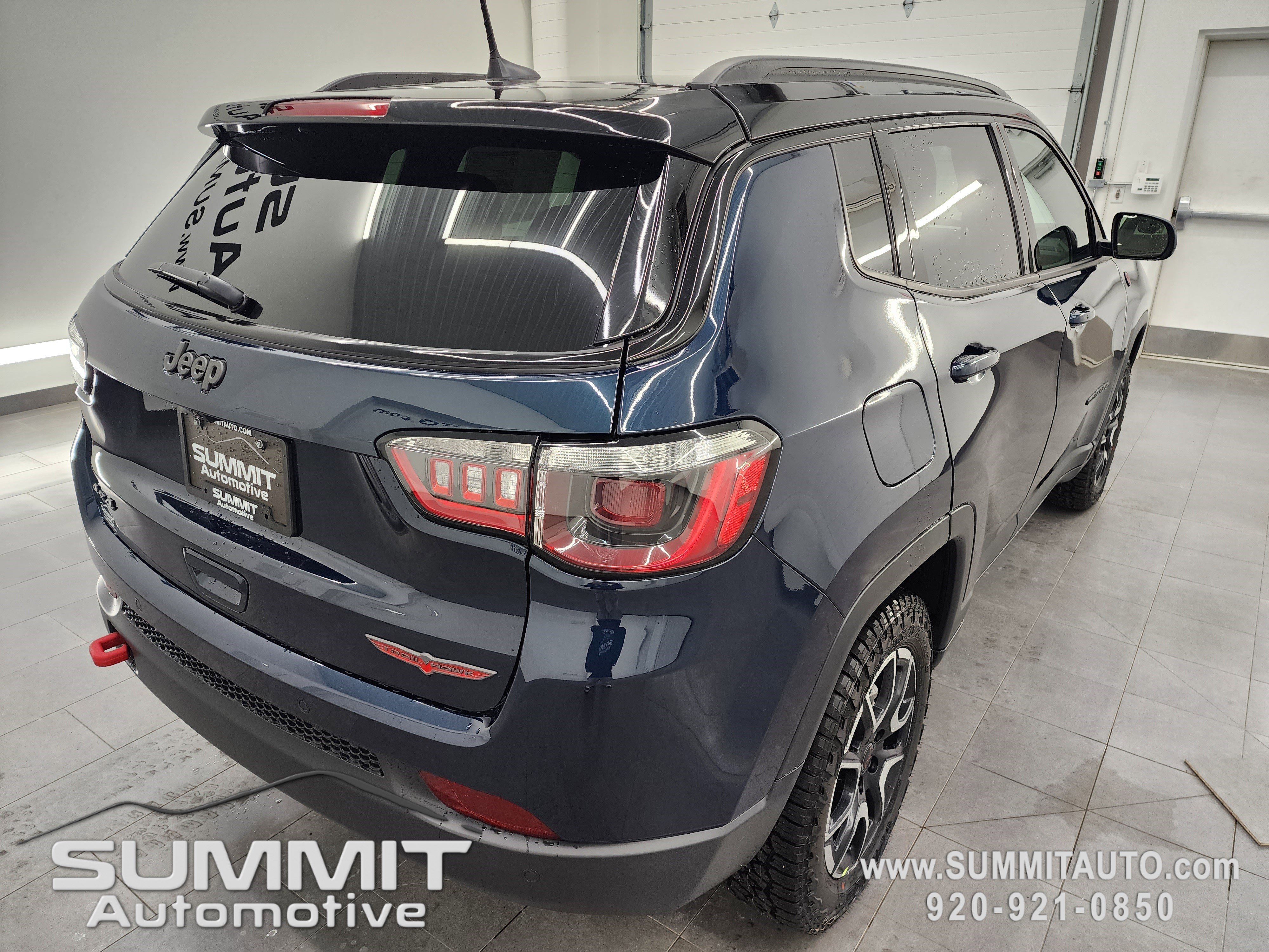 New 2026 Jeep Compass Trailhawk w/ Sun, Sound & Navigation Group image 5