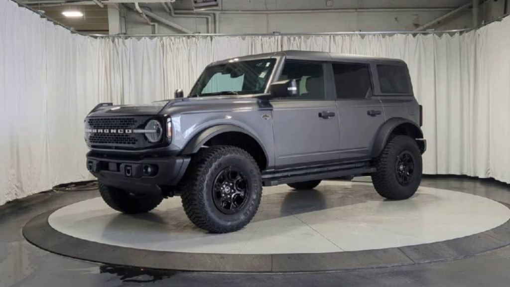 Used 2023 Ford Bronco Wildtrak AWD/4WD image 5