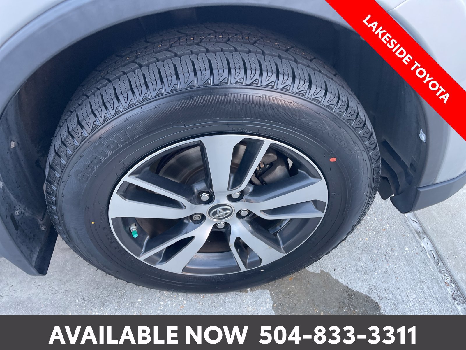 Certified 2018 Toyota RAV4 XLE FWD image 12