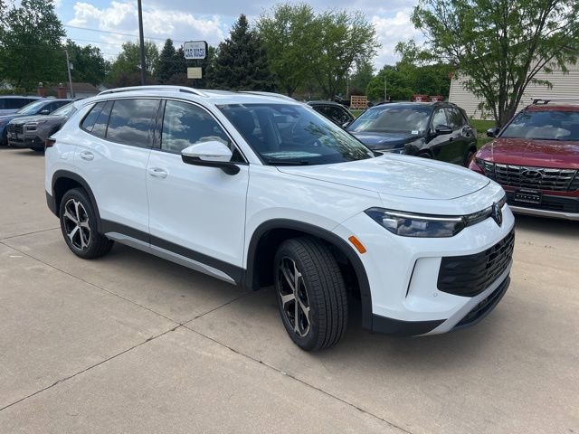 New 2026 Volkswagen Tiguan SE