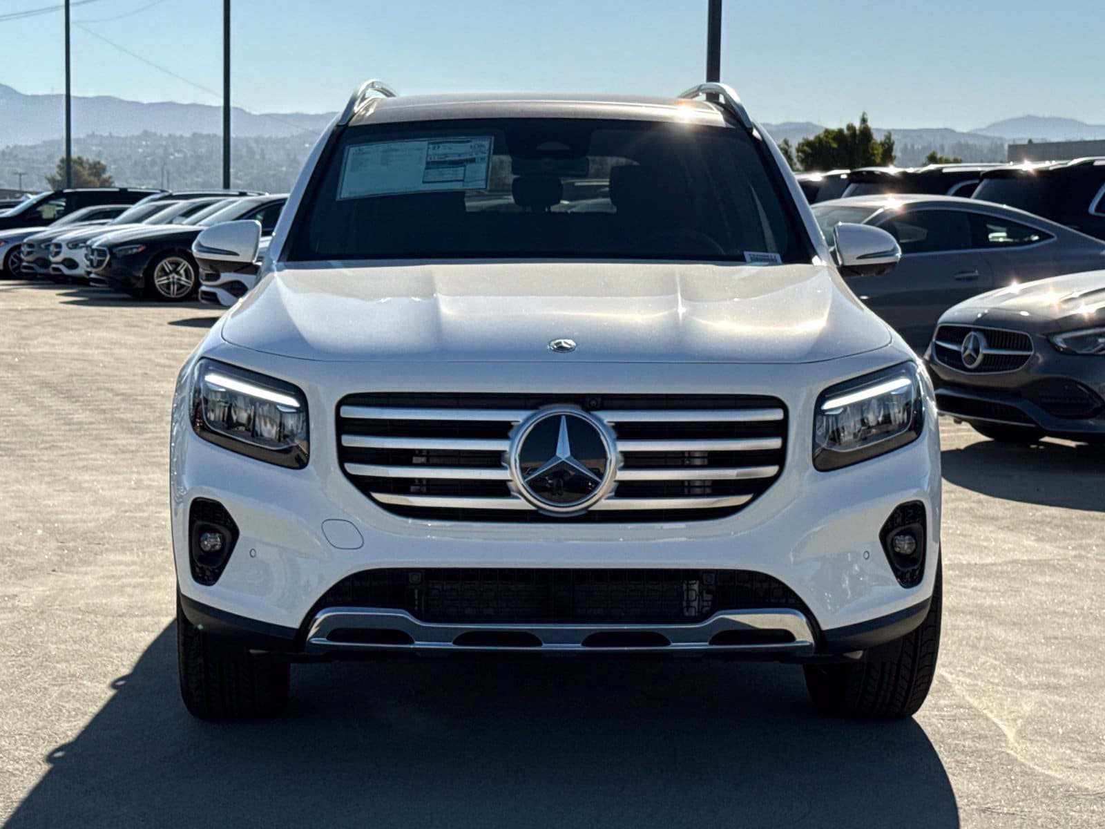 New 2026 Mercedes-Benz GLB 250 4MATIC image 4
