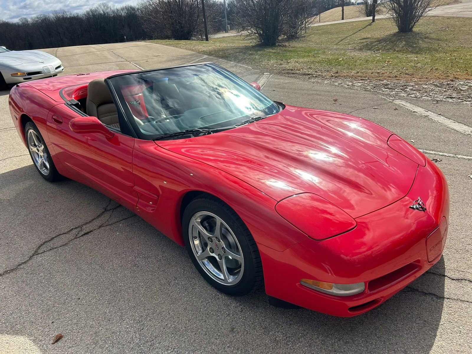 Used 2000 Chevrolet Corvette Convertible w/ Memory Pkg image 8
