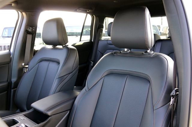 New 2026 Jeep Cherokee Limited AWD/4WD image 10