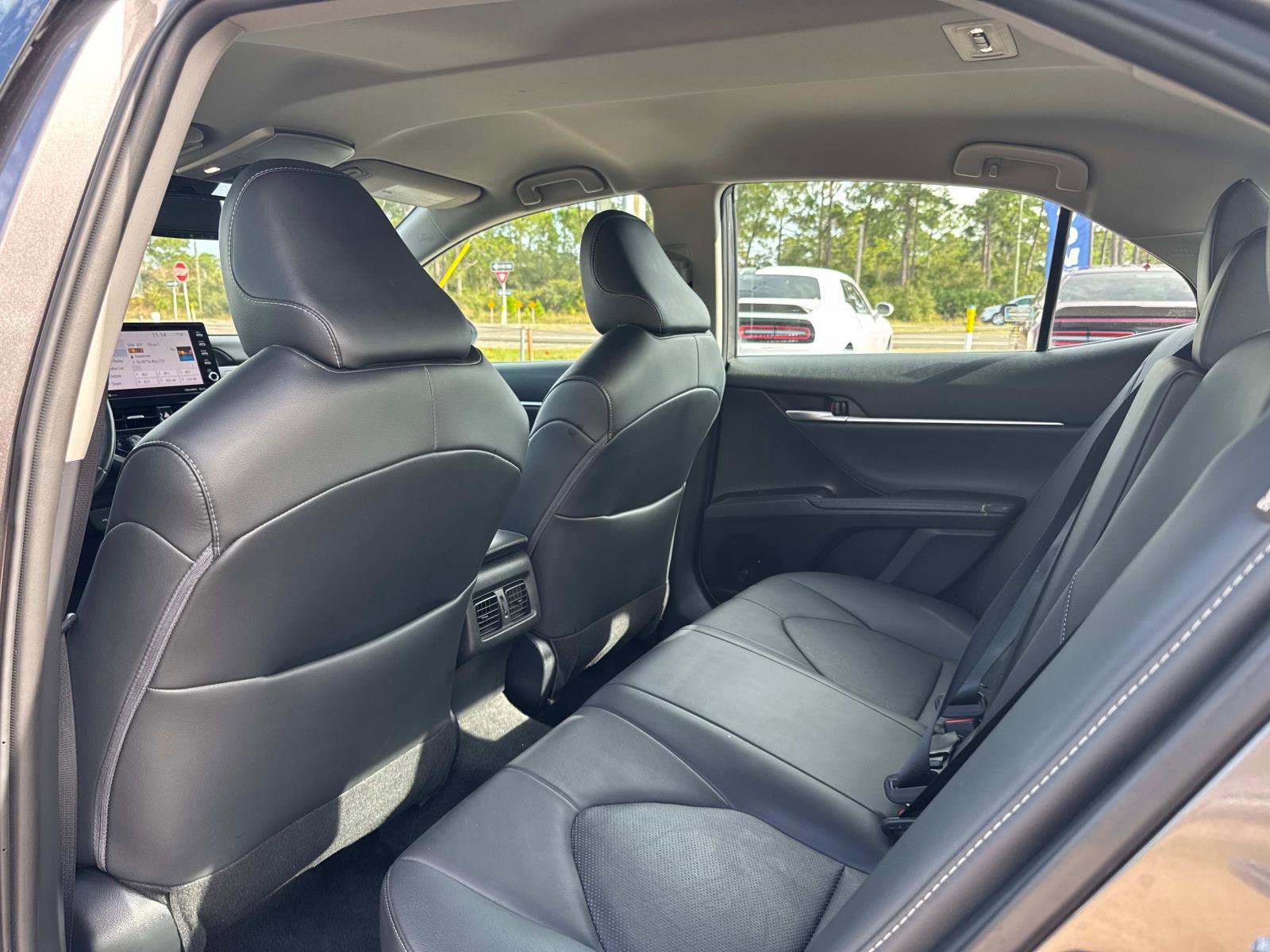 Used 2023 Toyota Camry XSE image 15