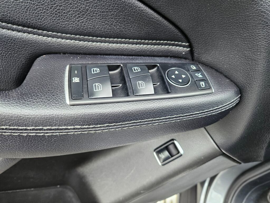 Used 2018 Mercedes-Benz GLE 350 4MATIC image 17