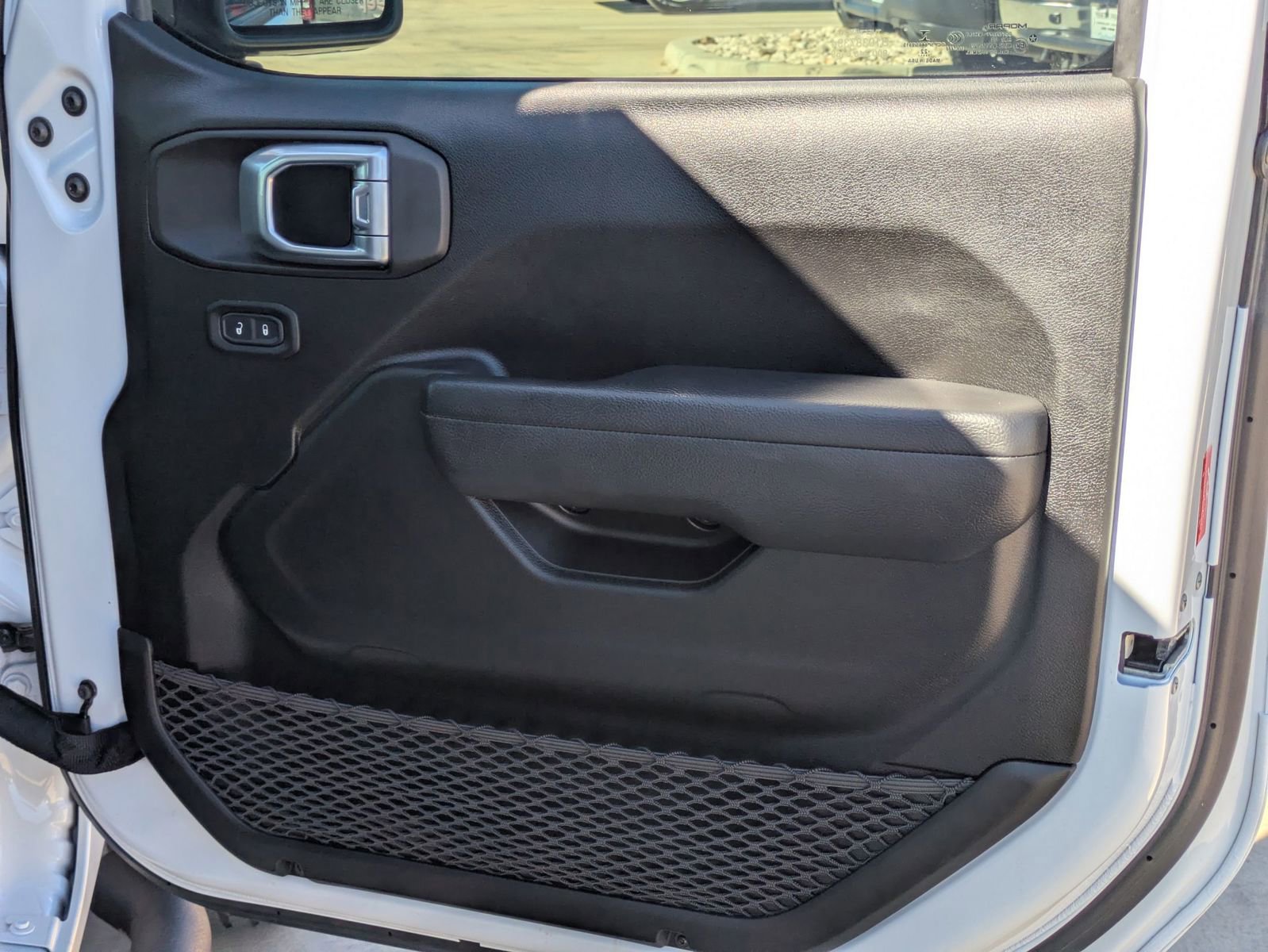 Used 2022 Jeep Wrangler Unlimited Sport image 27