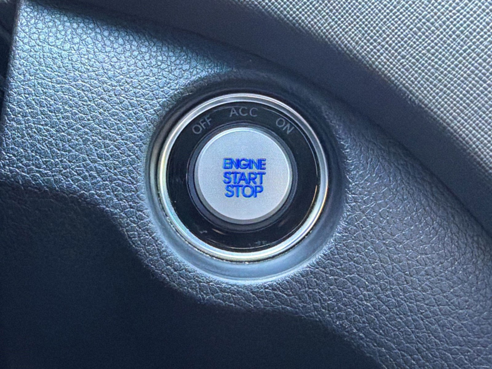 Used 2019 Hyundai Santa Fe XL FWD image 27