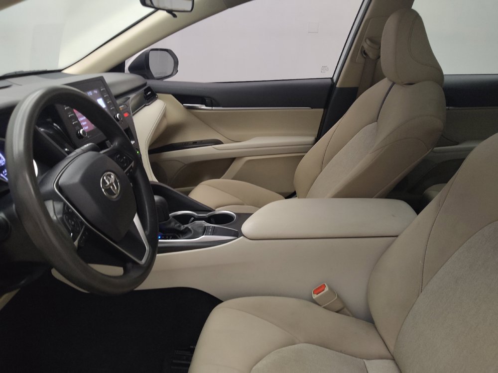 Used 2022 Toyota Camry LE FWD image 17