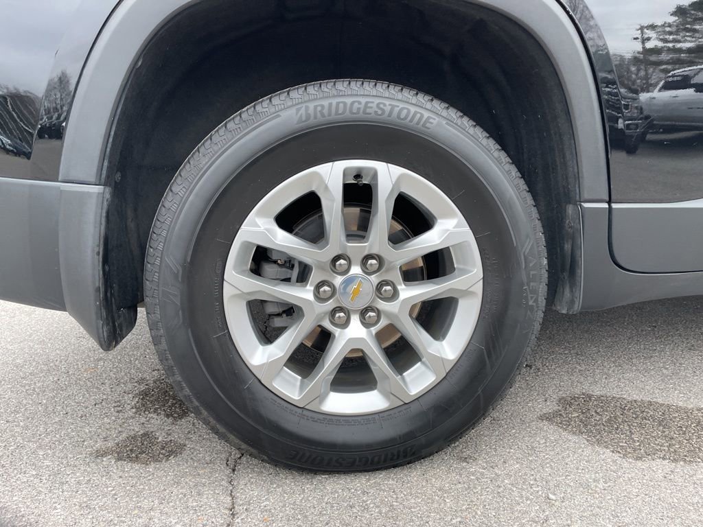 Used 2021 Chevrolet Traverse LT w/ LPO, Floor Liner Package image 58