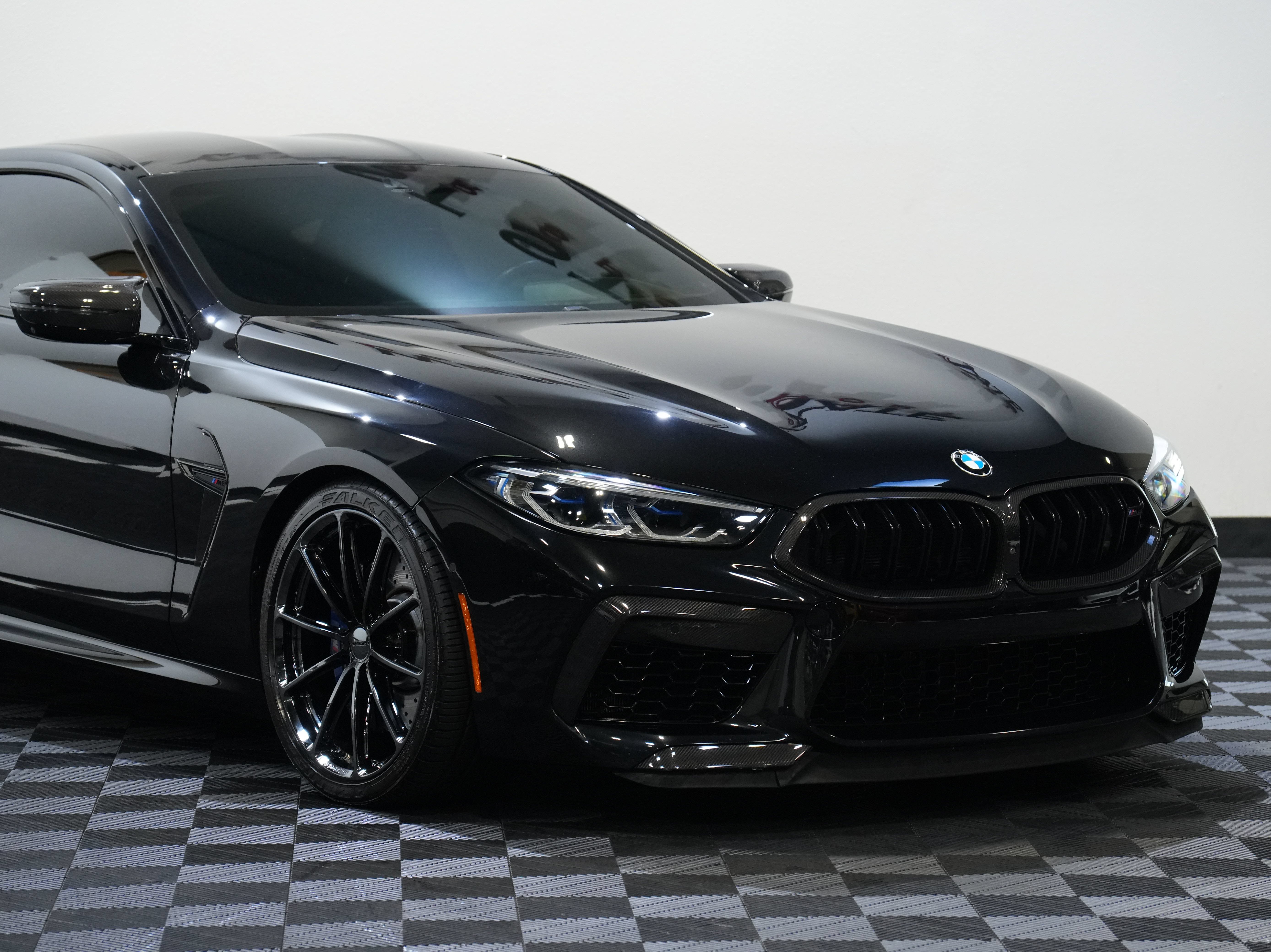 Used 2020 BMW M8 Coupe w/ Driving Assistance Package AWD/4WD image 9