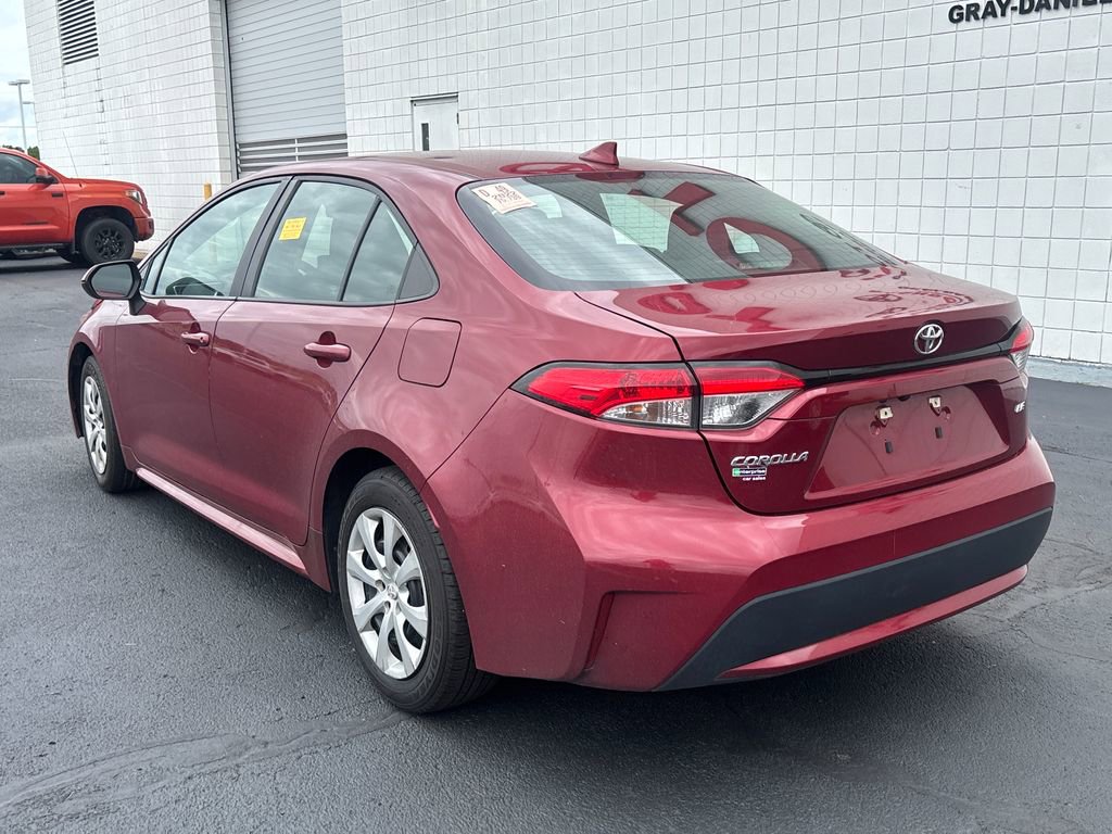 Used 2022 Toyota Corolla LE FWD image 6
