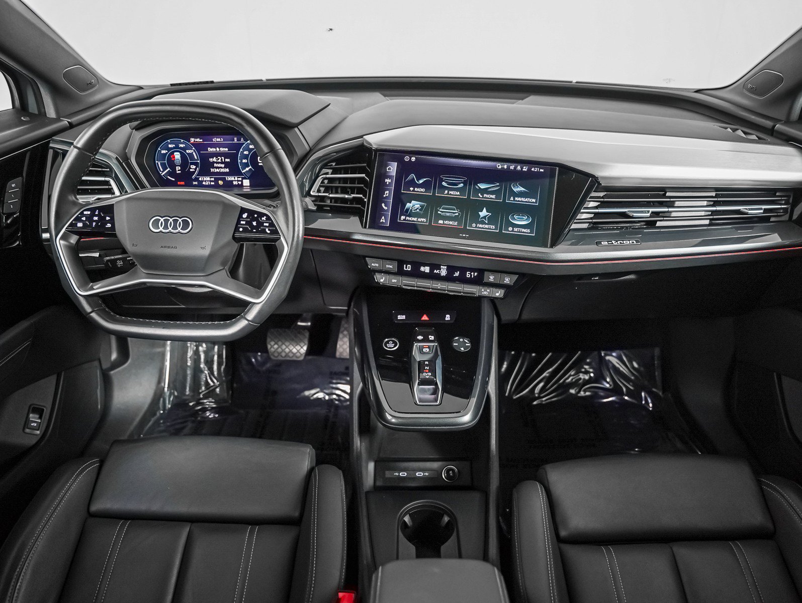 Used 2023 Audi Q4 e-tron Premium Plus w/ Premium Plus AWD/4WD image 9