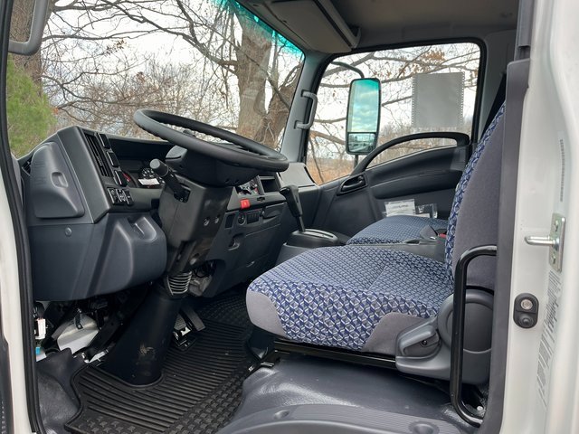 New 2024 Chevrolet Low Cab Forward image 8