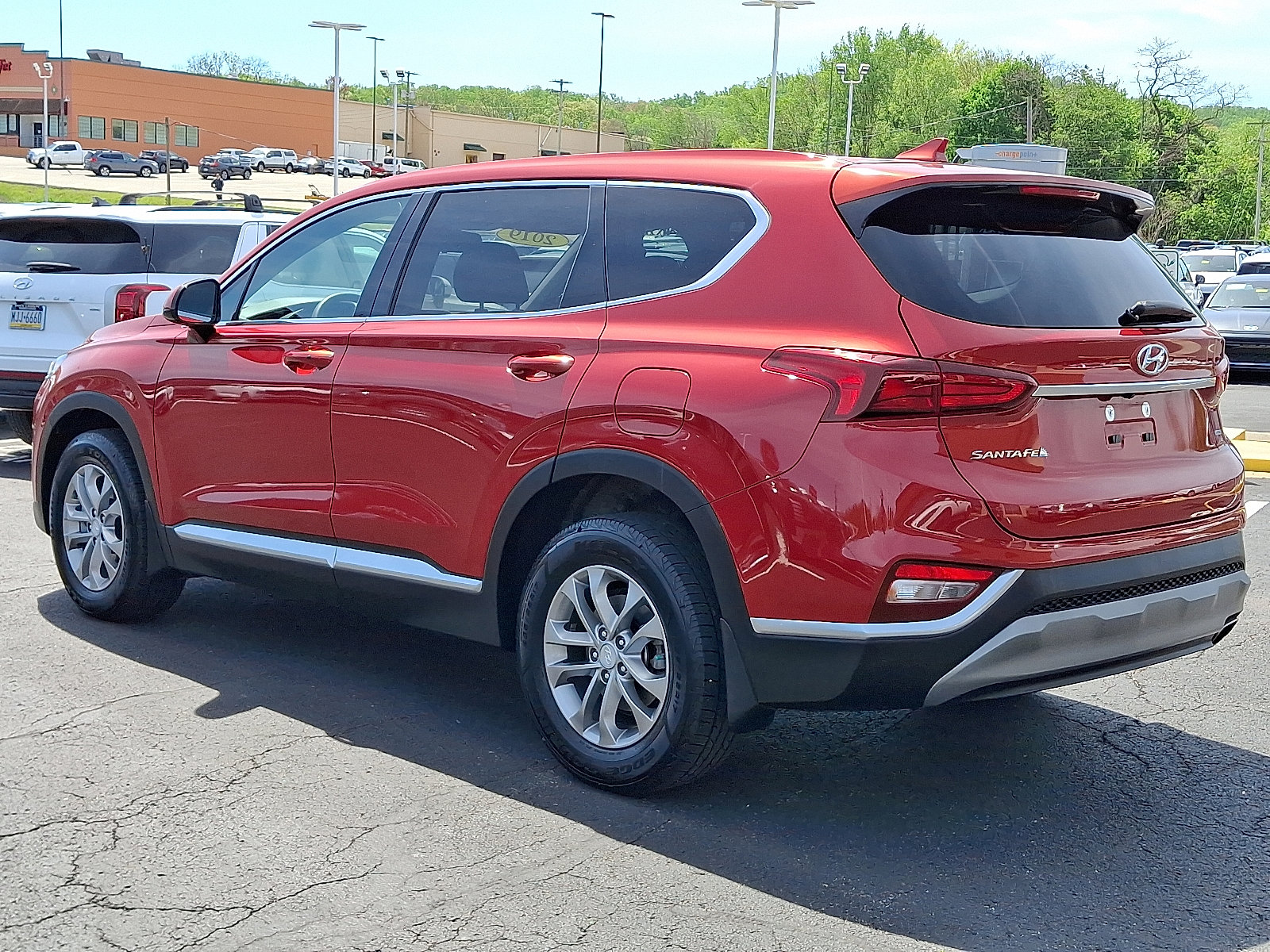 Used 2019 Hyundai Santa Fe SEL AWD/4WD image 4