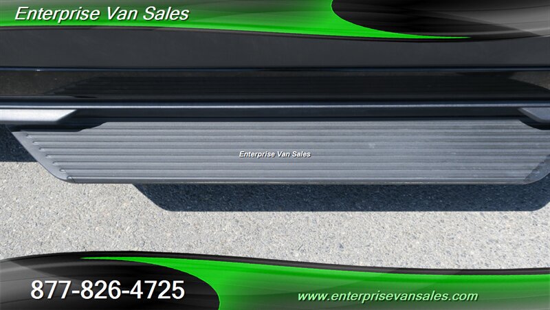 Used 2024 Ford Transit 350 XLT RWD image 11