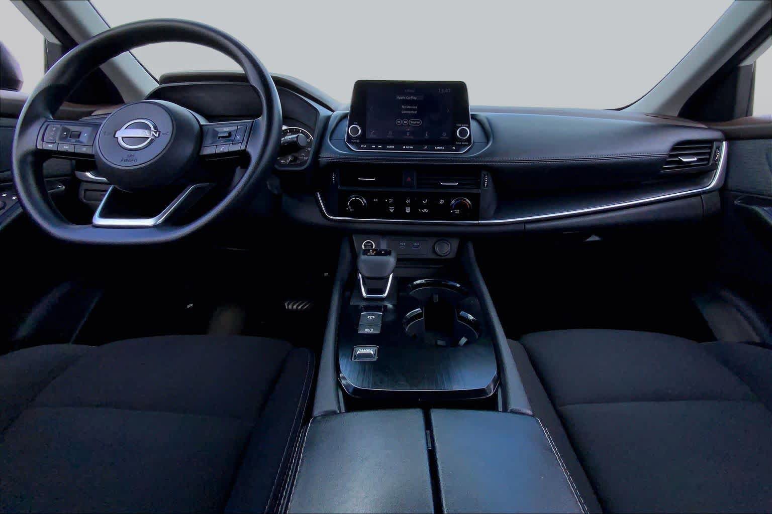 Used 2023 Nissan Rogue S FWD image 14