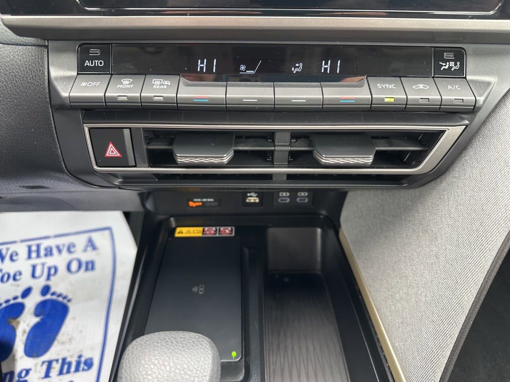 Certified 2025 Toyota Camry LE w/ Convenience Package image 22