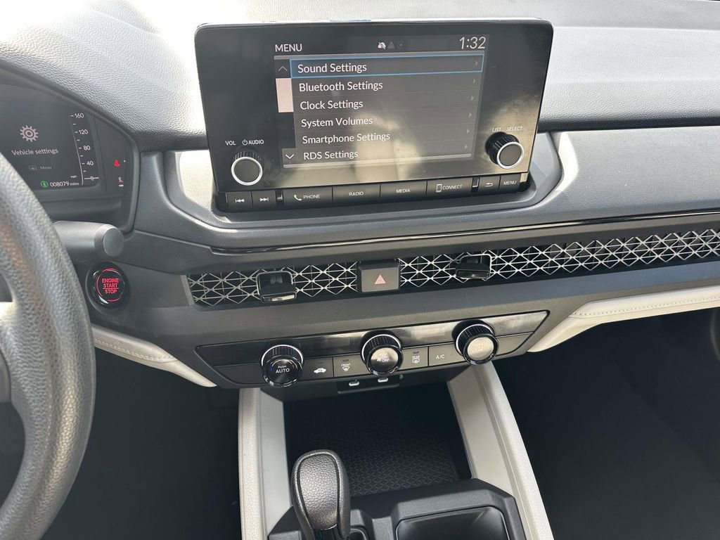 Certified 2025 Honda Accord LX image 16