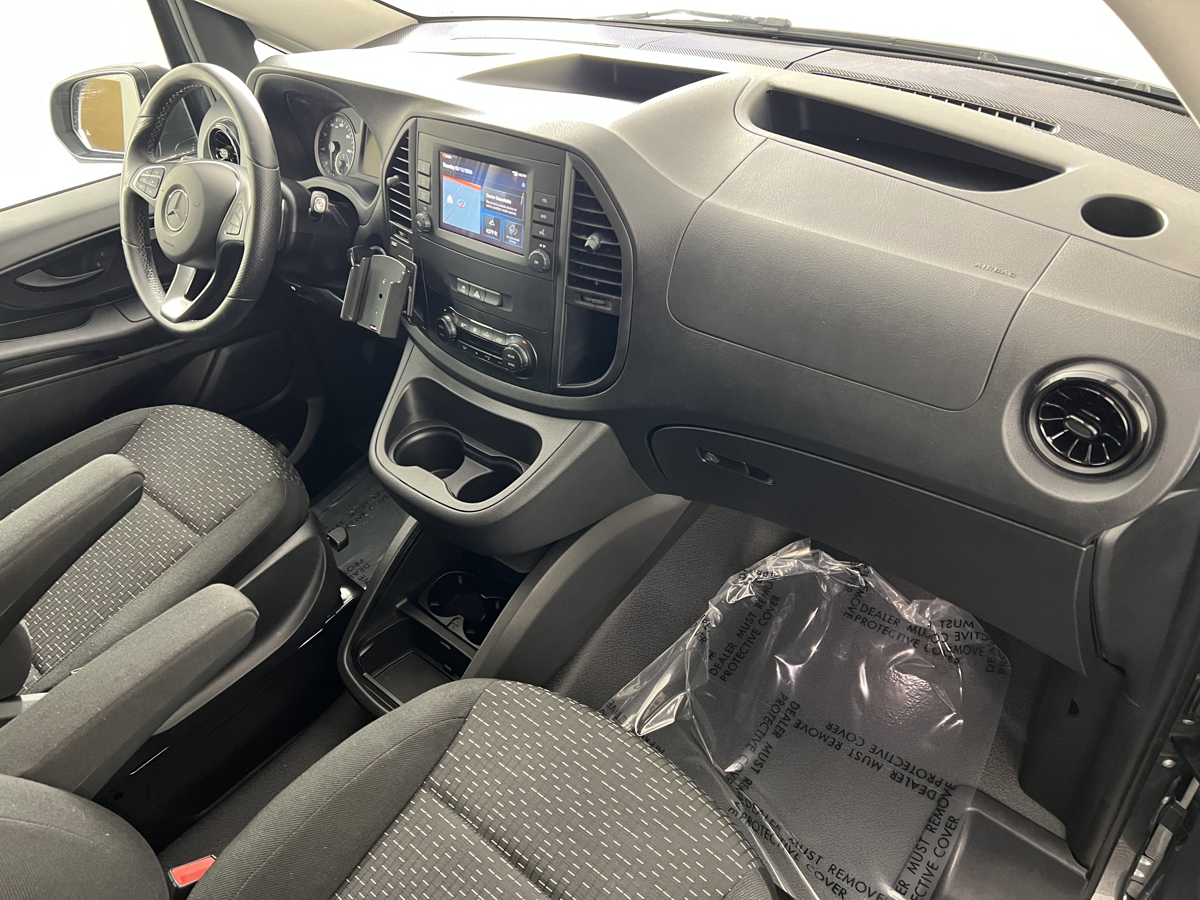 Certified 2023 Mercedes-Benz Metris Passenger image 27