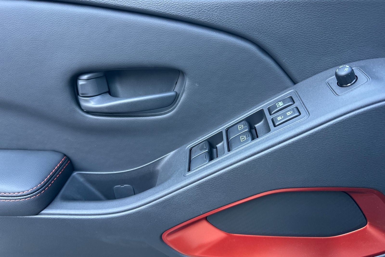 New 2026 Nissan Frontier PRO-4X w/ Pro Premium Package image 11