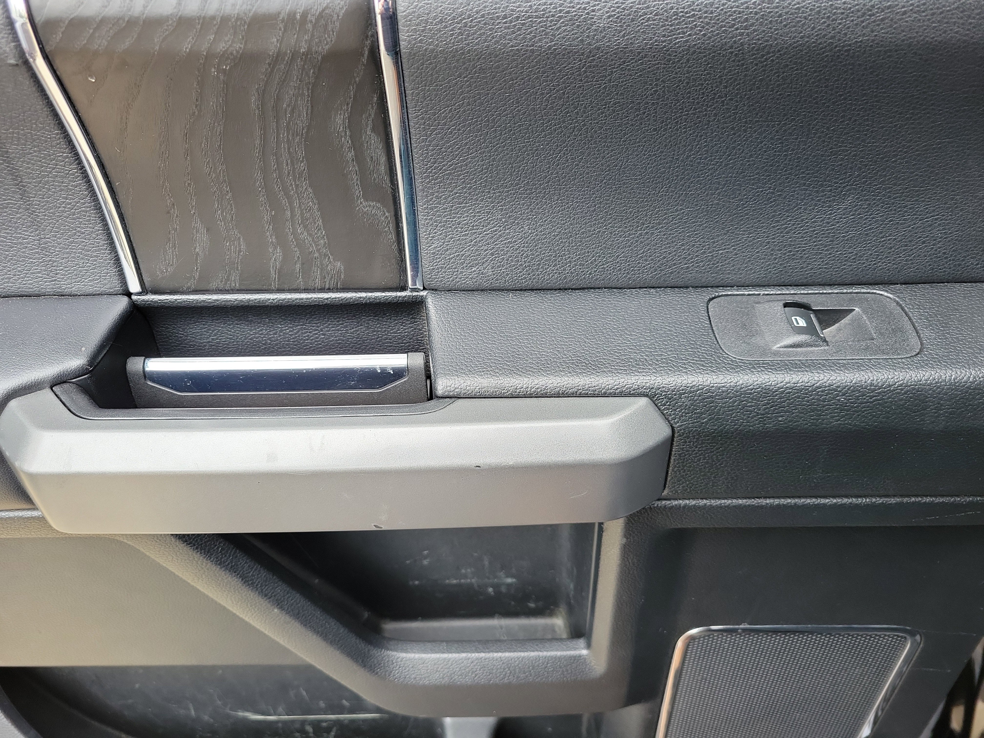 Used 2019 Ford F250 Platinum image 20