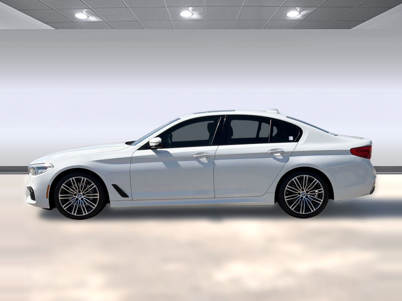 Used 2018 BMW 540i RWD image 2