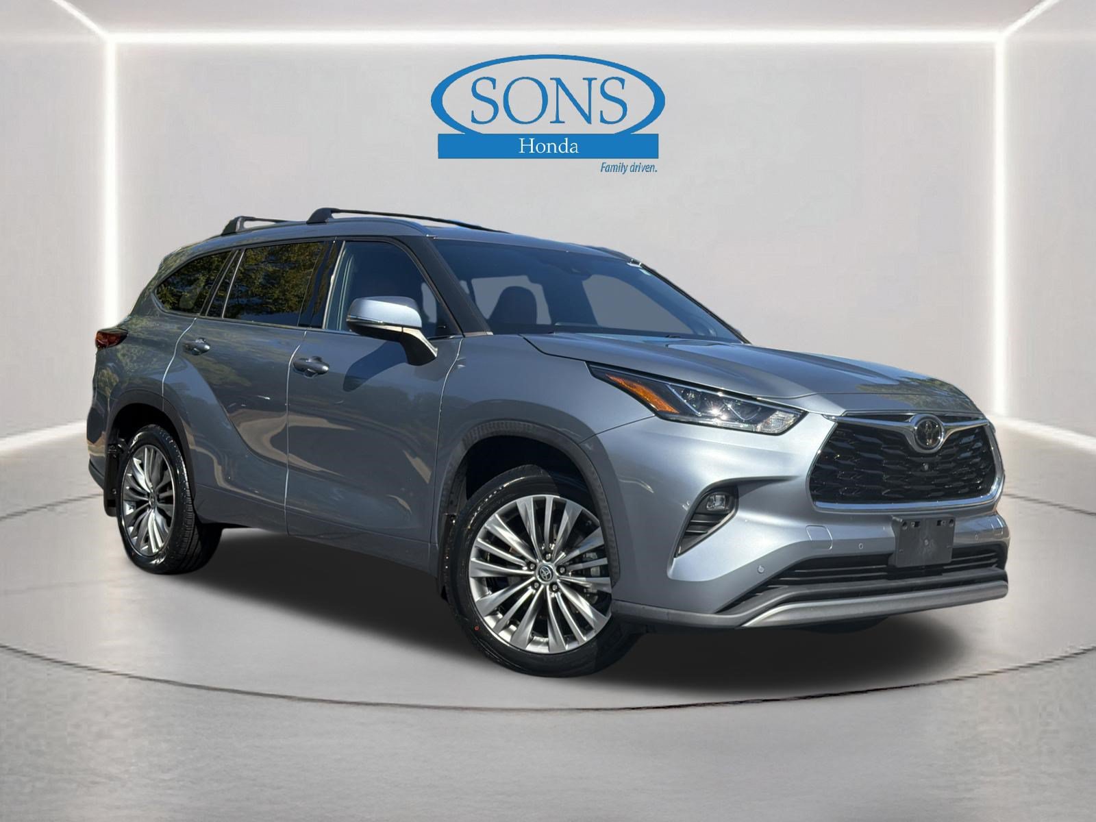 Used 2021 Toyota Highlander Platinum