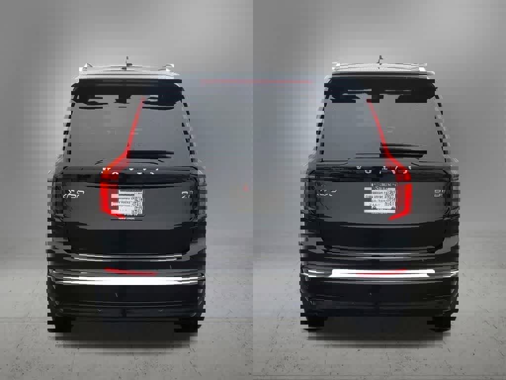 Used 2026 Volvo XC90 B6 Plus w/ Protection Package Premier image 5