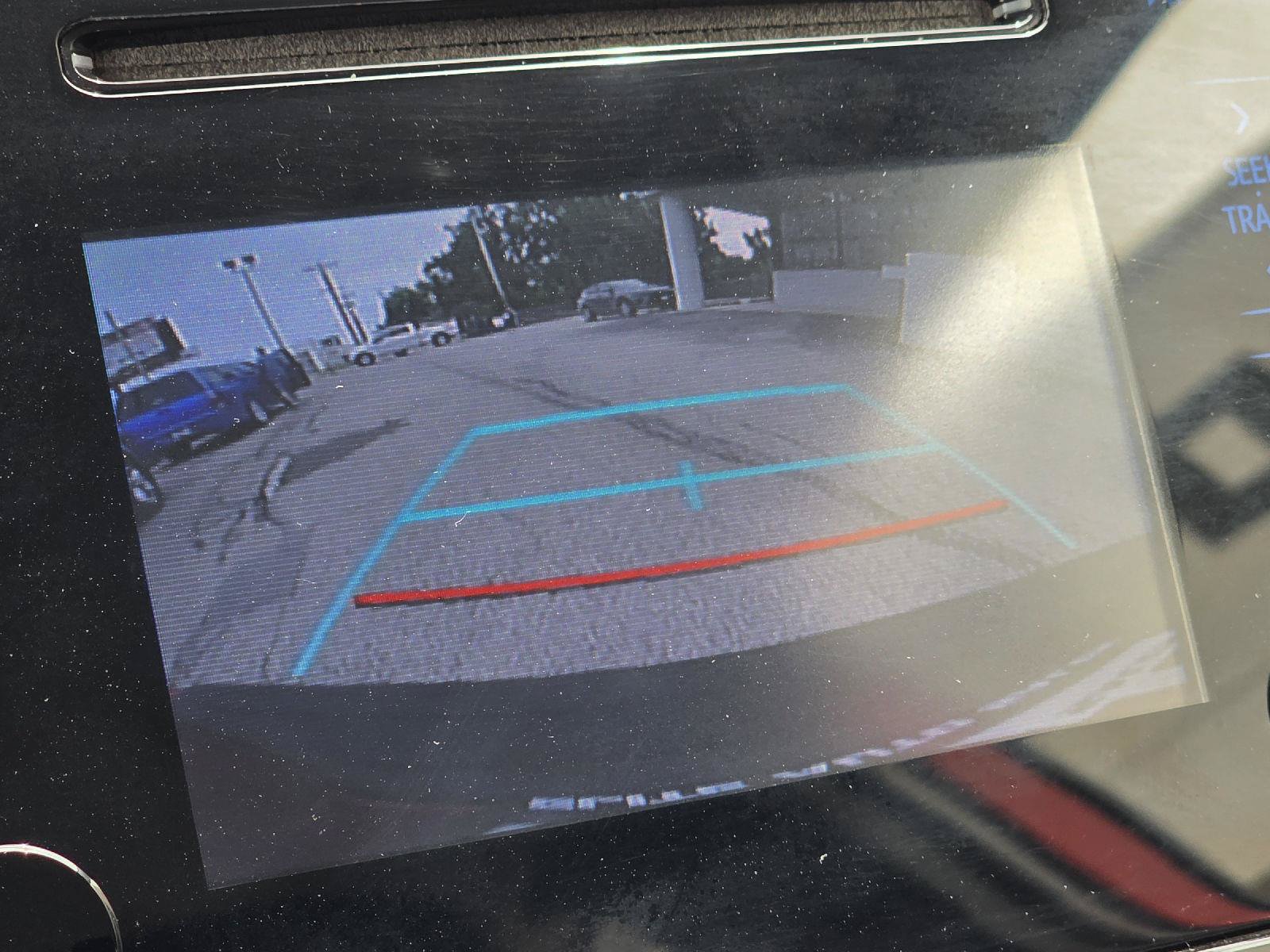 Used 2019 Toyota Prius LE FWD image 20